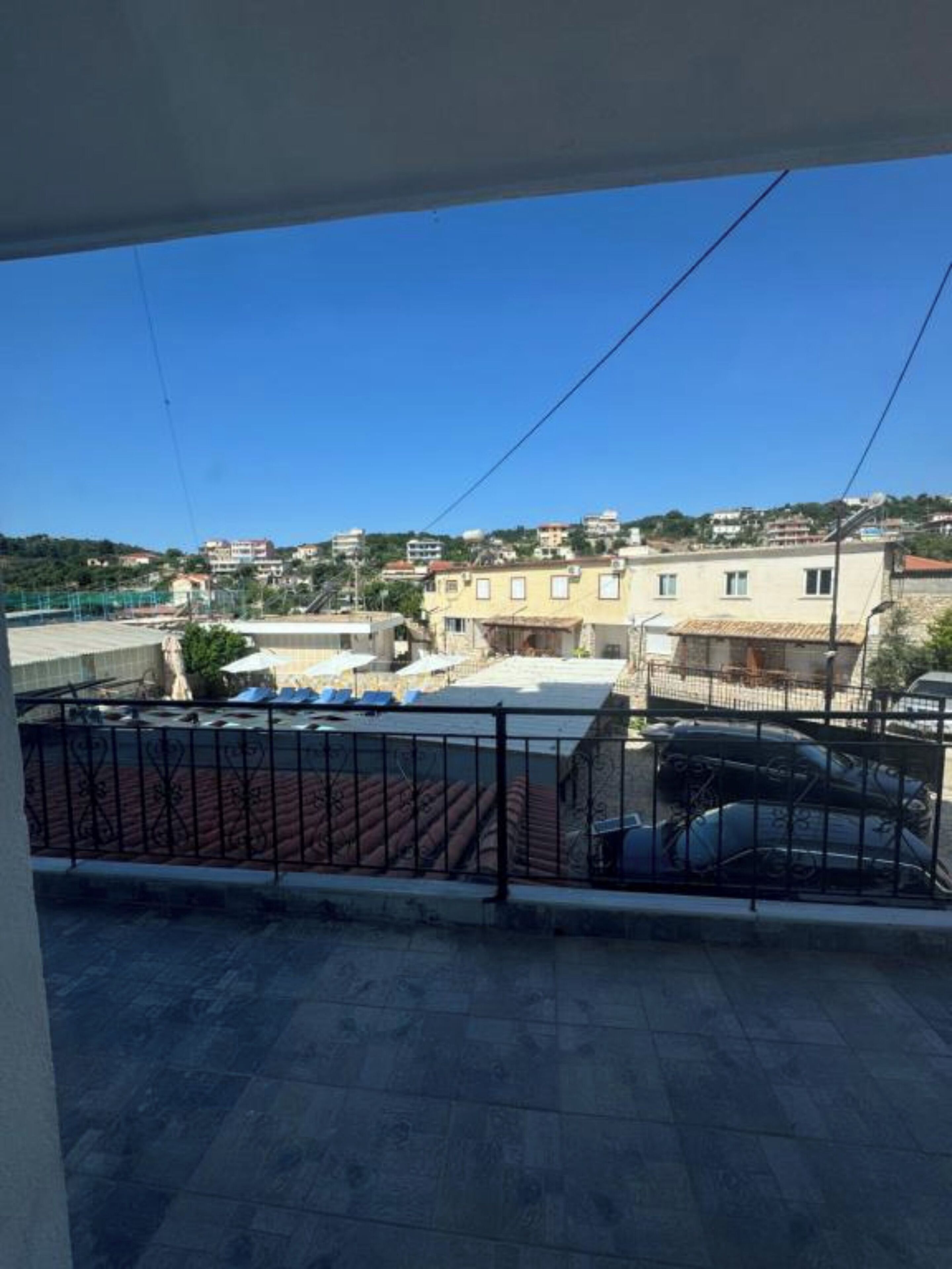 Camera tripla | Balcone