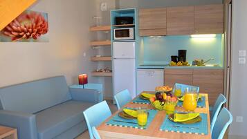 House | Dining