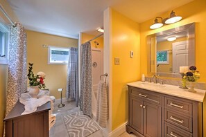 Hair dryer, towels