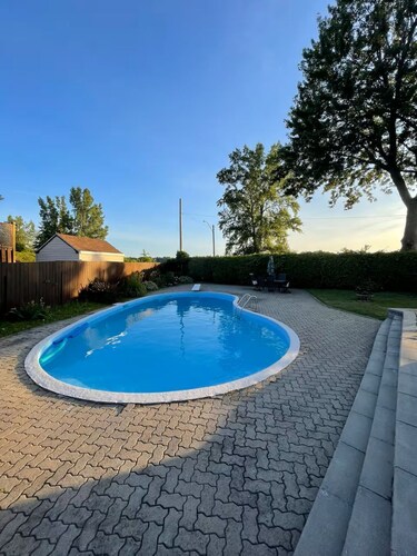 Logement paisible vue sur l'eau (Laval-Ouest)