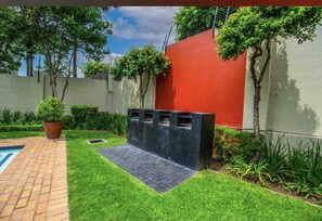 Property grounds - Cosy studio apartment, close to Montecasino and all essential amenities (Sandton)