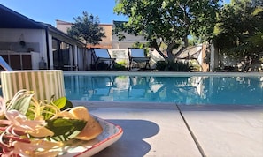 Piscine extérieure