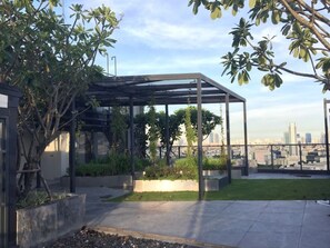 Property grounds - Luxury 1-BR Condominium BTS Sanam Pao - Ari (Krung Thep Maha Nakhon)