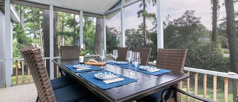 Outdoor dining