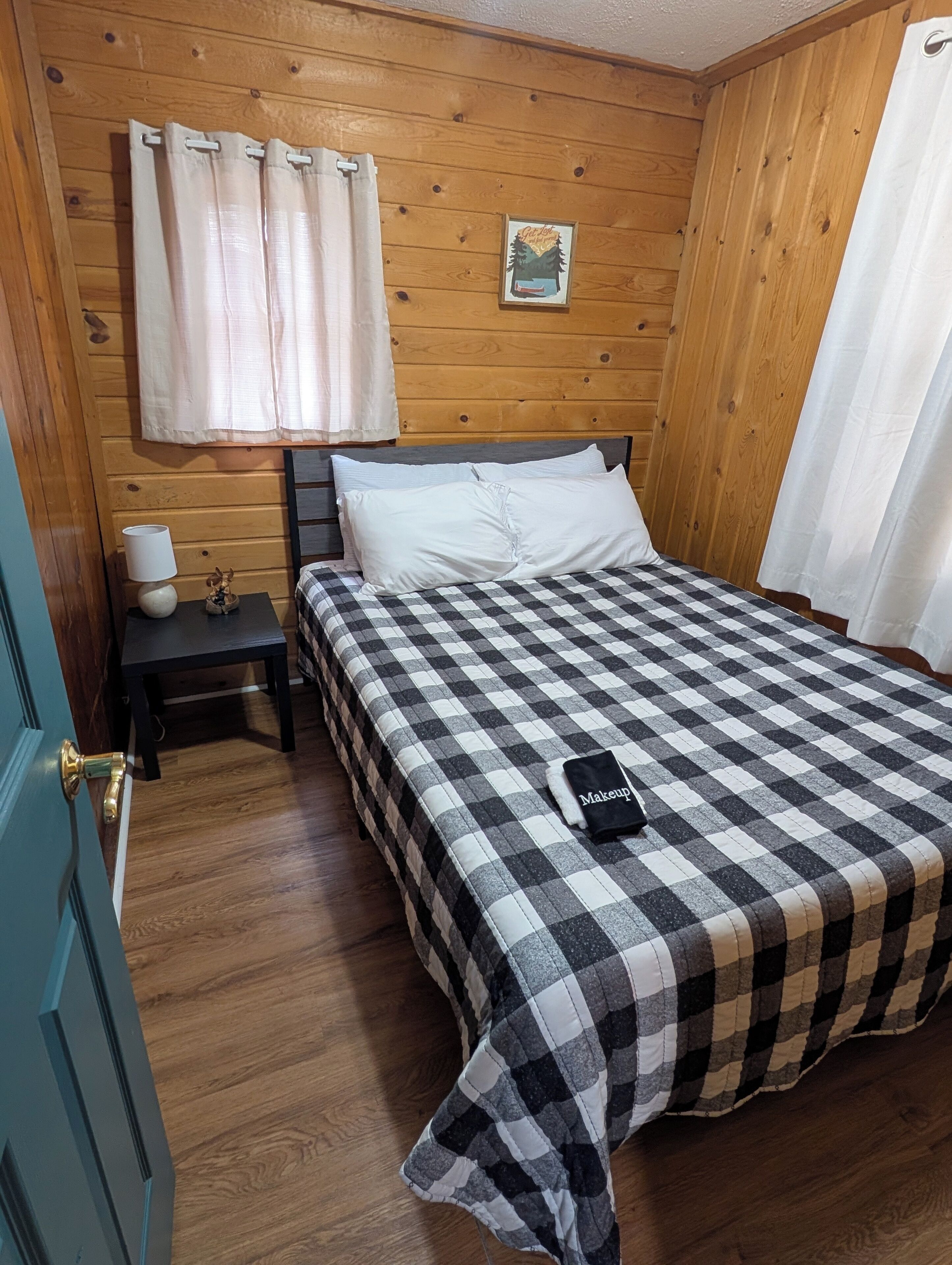 4 chambres, Wi-Fi, literie fournie, accessible en fauteuil roulant