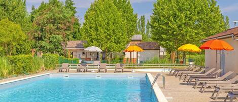ChaumiÚre | Piscine | Piscine extérieure