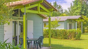 Cottage | Outdoor dining