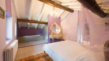 Luxury-Suite, 1 Queen-Bett, eigenes Bad, Bergblick