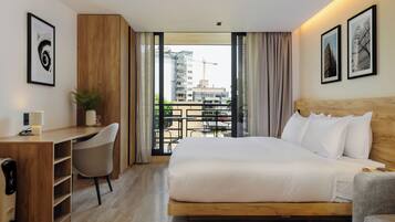 Classic Loft, Balcony | Individually decorated, individually furnished, iron/ironing board