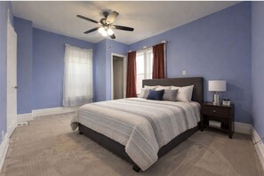 WiFi, bed sheets - Wonderful 3-bedroom townhome with AC in Kansas City (Kansas City)