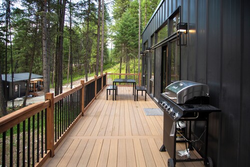 North Star Ranch Modern Cabin by Beaver Lakes