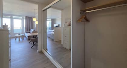 Panorama apartment 14, sea view, balcony, swimming pool, WLAN, non-smoking