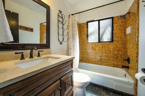 Townhome, Multiple Beds, Balcony, Mountain View (Tramway Haus) | Bathroom