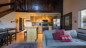 Townhouse, Beberapa Tempat Tidur, balkon, pemandangan gunung (Tramway Haus) | Area keluarga