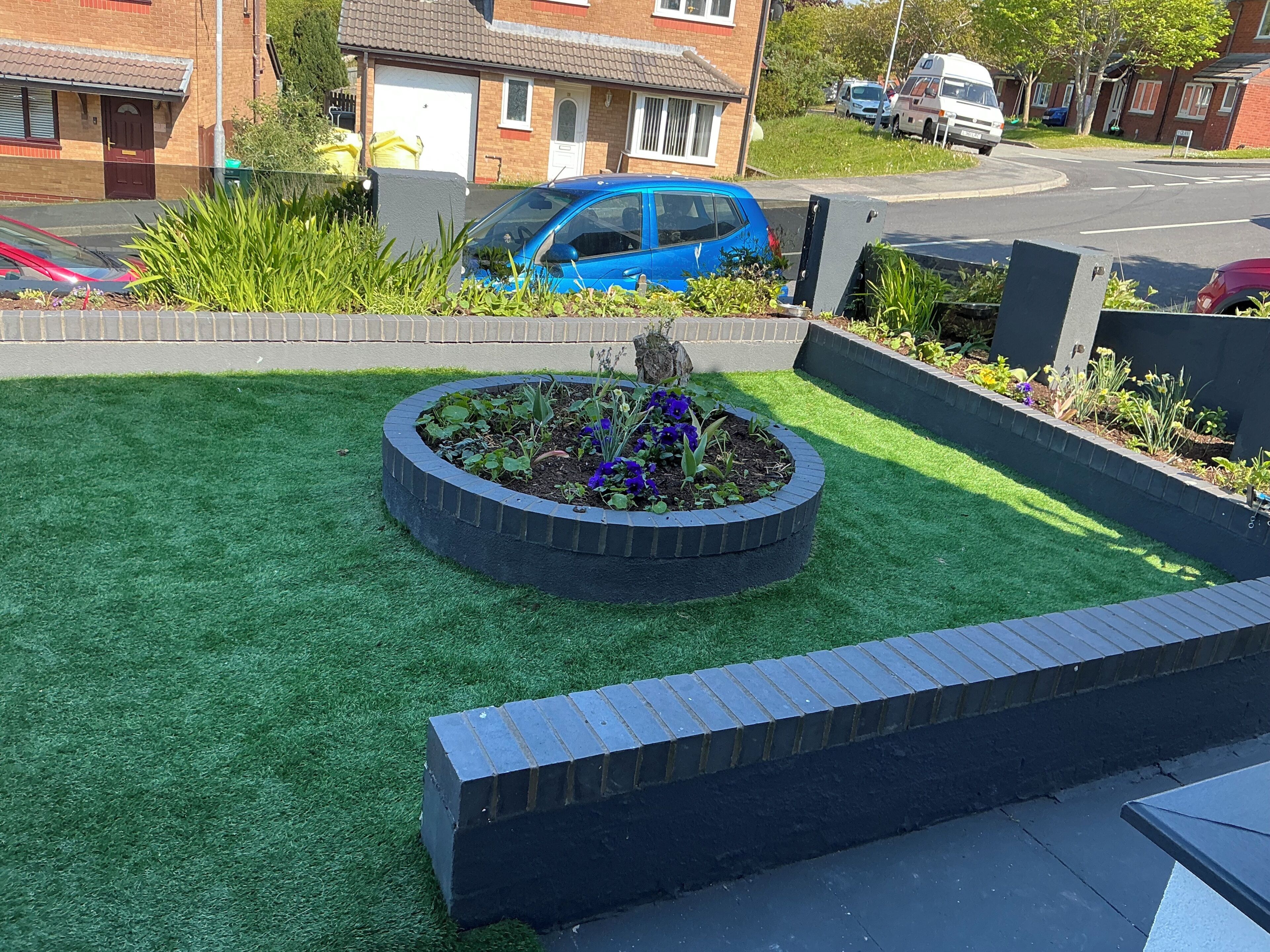 House, 4 Bedrooms, Balcony | Garden