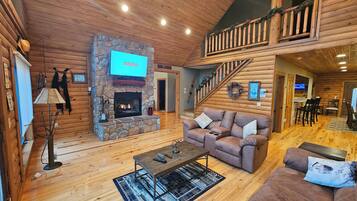Smart TV, fireplace, DVD player, table football