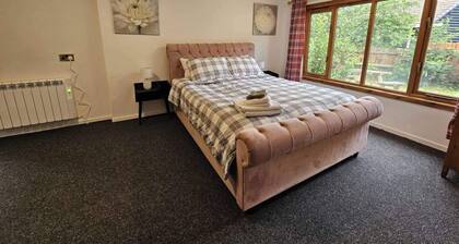 Cozy Inchbae Cottage - Garve Getaway