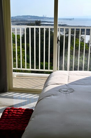 Romantic Double Room, Balcony, Beach View | Living area | LCD TV