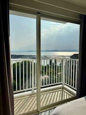 Comfort Double Room, Balcony, Bay View | View from room - CP Tide whisper (Jinning)
