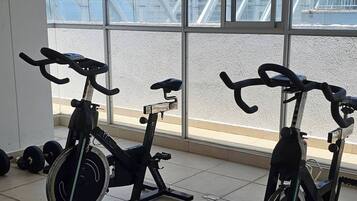 Apartment, 2 Bedrooms, City View | Fitness studio