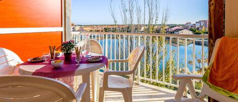 Apartment | Balcony