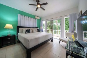 Iron/ironing board, WiFi, bed sheets - 766 RCL  · Pool Table • Complete Privacy • Newly Renovated. (Sosúa)