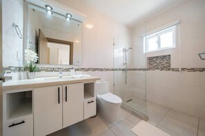 Dusche, Shampoo