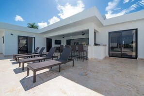 Terrace/patio - Premium • Modern • Privacy • 3BR (Sosúa)