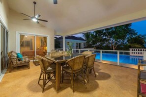 Outdoor dining - Ocean View Luxe Retreat • 4BR • Pool & Serenity (Sosúa)