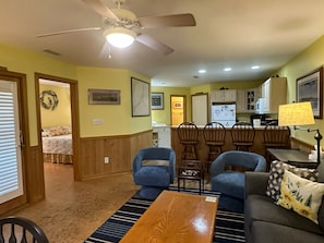 Living area - CV4A: Seashell Villa 4A (Ocracoke)