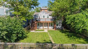 Exterior - Stylish 2BR Retreat in Hyde Park KC Near Plaza (Kansas City)