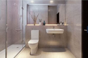 Hårtørrer, bidet, håndklæder, Sæbe