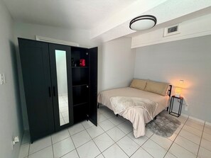 1 quarto, ferros/tábuas de passar roupa, Wi-Fi, roupa de cama