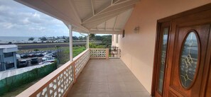 Property grounds - The Hilltop Nest (Castries)