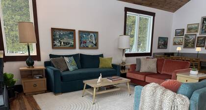 Drummond Island Hotel & Vacation Homes - From Huron Out