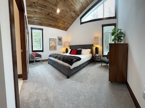 3 chambres, accès à Internet, literie fournie