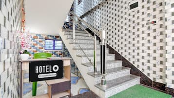 House | Reception