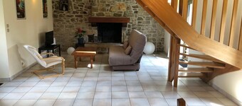 Penty breton de caractĂšre proche mer et sentier cĂŽtier