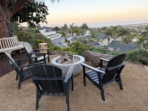 Property grounds - Casa Blue Oceanview -  A True Coastal California Beach Retreat (San Clemente)