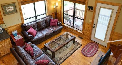 Cabin on the White River - Record Size Trout!