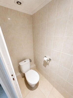 Handtücher, Toilettenpapier