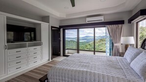 6 bedrooms, free WiFi, bed sheets - Casa Bella Luxury Privacy & Unforgettable Sunsets. (Playa Flamingo)