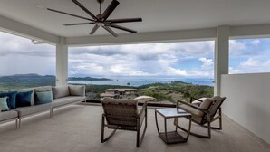 Property grounds - Casa Bella Luxury Privacy & Unforgettable Sunsets. (Playa Flamingo)
