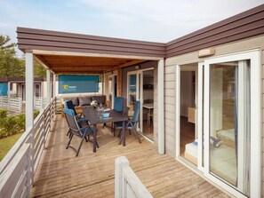 Mobile Home | Outdoor dining - Relaxing Premium Family Lounge (Brtonigla)