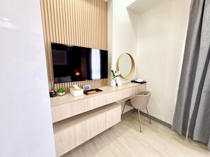 Interior - Cozy Modern 1-bedroom condo with AC in General Trias (General Trias)