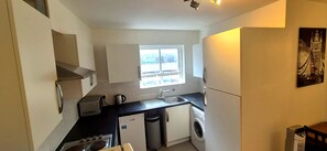 Private kitchen - Finetouch Apartments (London)
