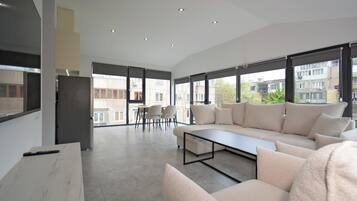 Family Apartment | Living area | TV