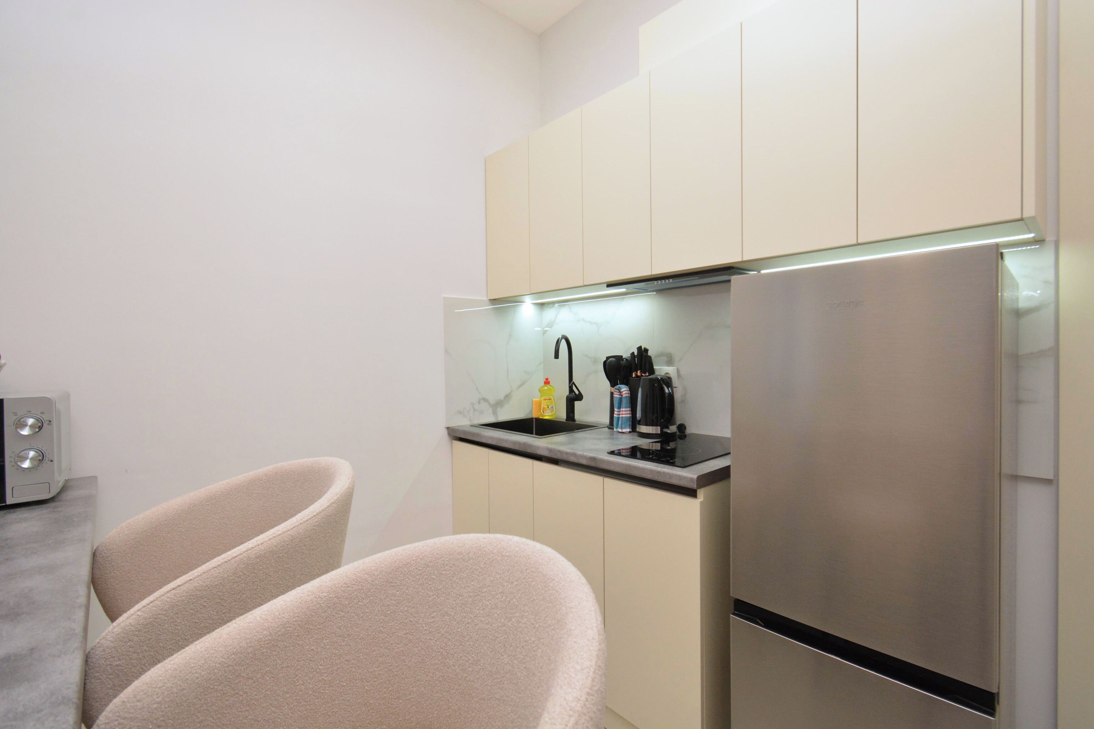 Fridge, microwave, oven, electric kettle