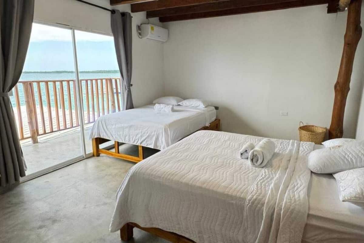 Chambre quadruple familiale | Salle de bain