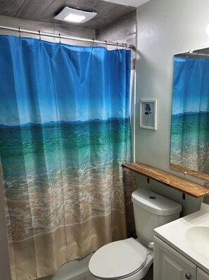 经典客房, 女士专用房, 露台 | 浴室 | 吹风机、毛巾、肥皂、洗发水